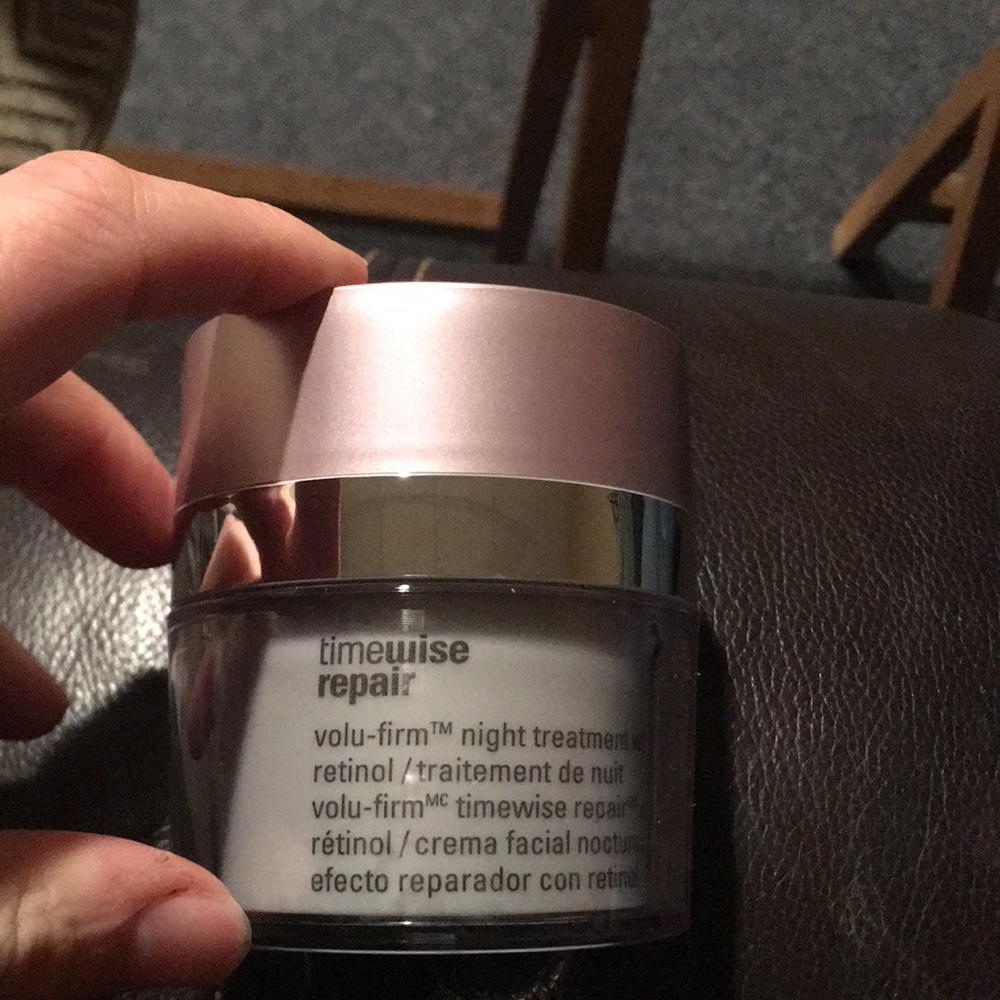 Mary Kay night treatment with retinol